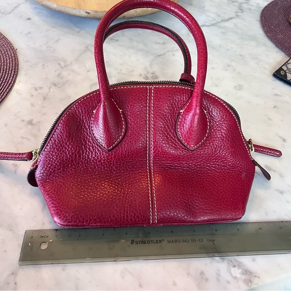 Dooney & Bourke Vintage Baby Domed Satchel red like new - Picture 3 of 9